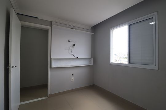 Quarto 1 de apartamento à venda com 2 quartos, 44m² em Jardim Utinga, Santo André