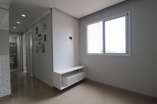 Sala de apartamento à venda com 2 quartos, 44m² em Jardim Utinga, Santo André