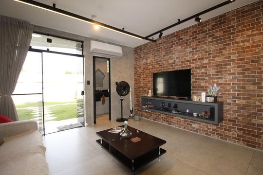 Sala de casa de condomínio para alugar com 2 quartos, 97m² em Patamares, Salvador