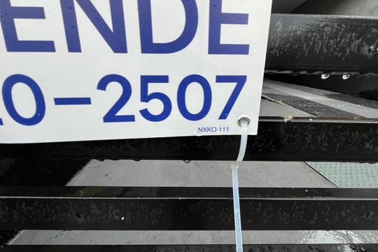 Fachada/Placa de apartamento à venda com 1 quarto, 33m² em Santana, São Paulo