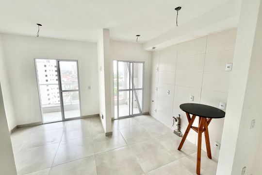 Sala/Cozinha de apartamento à venda com 2 quartos, 53m² em Santana, São Paulo