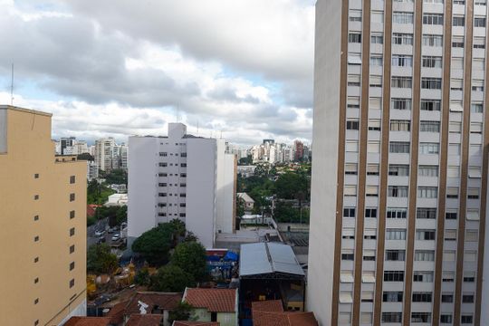 Vista de apartamento à venda com 3 quartos, 163m² em Perdizes, São Paulo