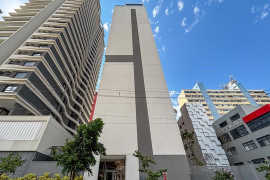 Fachada de kitnet/studio para alugar com 1 quarto, 28m² em Pinheiros, São Paulo