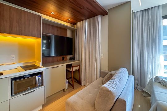 Studio de kitnet/studio para alugar com 1 quarto, 28m² em Pinheiros, São Paulo