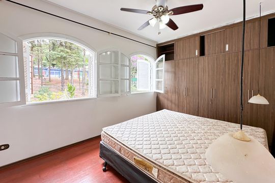 Suíte  de casa para alugar com 4 quartos, 350m² em Jardim Maria Adelaide, São Bernardo do Campo