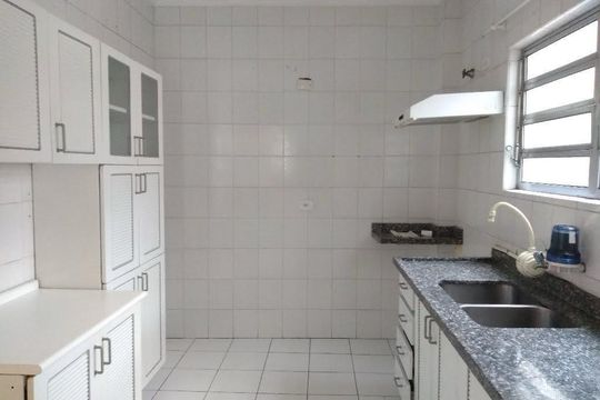 Cozinha de apartamento para alugar com 1 quarto, 53m² em Jardim São Paulo, São Paulo