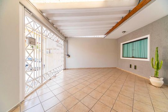 Quintal e Garagem de casa à venda com 3 quartos, 108m² em Vila Alto de Santo Andre, Santo André