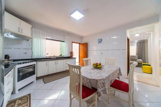 Cozinha  de casa à venda com 3 quartos, 108m² em Vila Alto de Santo Andre, Santo André