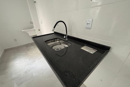 Sala/cozinha de apartamento para alugar com 2 quartos, 37m² em Cidade Antônio Estêvão de Carvalho, São Paulo
