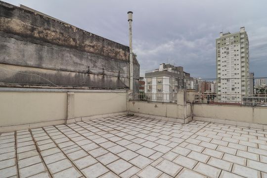 Terraço de apartamento à venda com 3 quartos, 74m² em Petrópolis, Porto Alegre