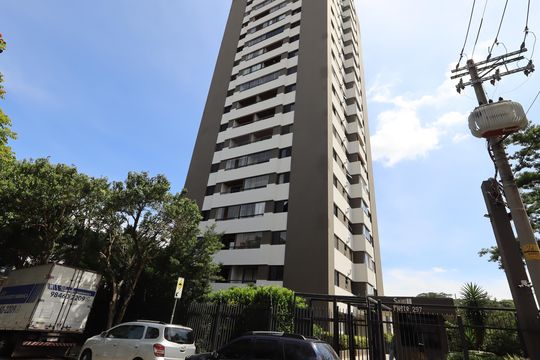 Fachada de apartamento para alugar com 2 quartos, 70m² em Super Quadra Morumbi, São Paulo
