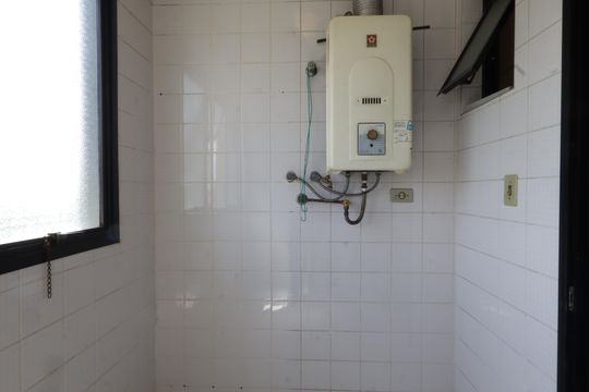 Área de Serviço de apartamento para alugar com 2 quartos, 70m² em Super Quadra Morumbi, São Paulo
