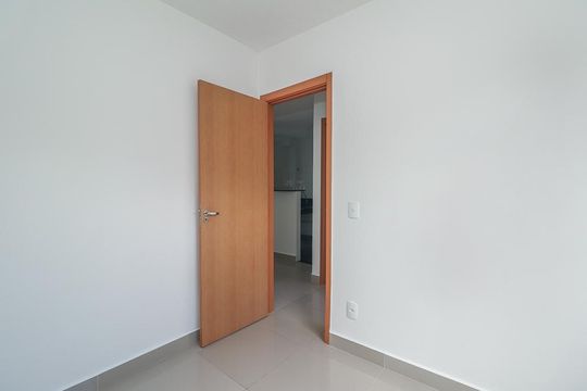 Quarto de apartamento à venda com 2 quartos, 49m² em Chácara das Pedras, Porto Alegre