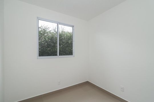 Quarto de apartamento à venda com 2 quartos, 49m² em Chácara das Pedras, Porto Alegre