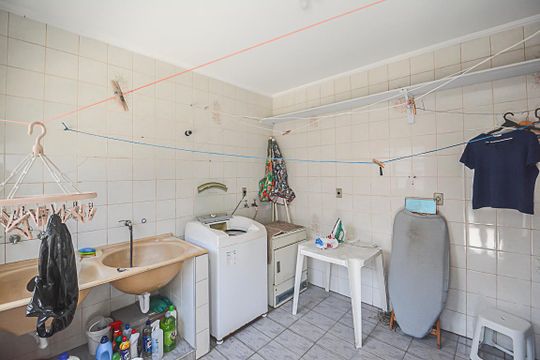 Área de Serviço de casa à venda com 3 quartos, 260m² em Vila Mariza, São Bernardo do Campo