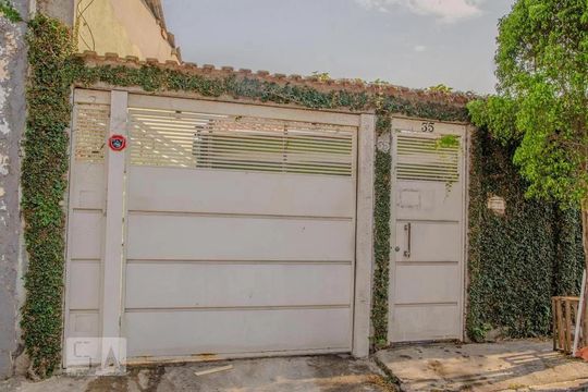 Fachada de casa para alugar com 3 quartos, 317m² em Freguesia do Ó, São Paulo
