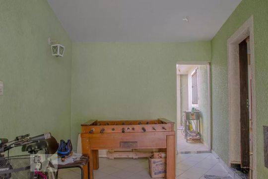 Área externa de casa para alugar com 3 quartos, 317m² em Freguesia do Ó, São Paulo