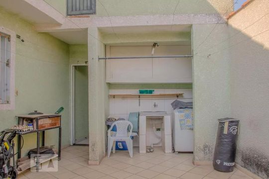Área externa de casa para alugar com 3 quartos, 317m² em Freguesia do Ó, São Paulo