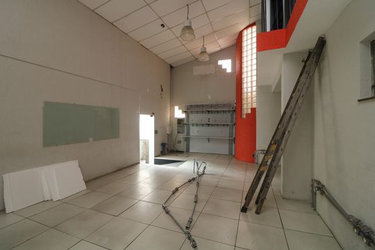 Área comum de casa para alugar com 3 quartos, 300m² em Jardim Avelino, São Paulo