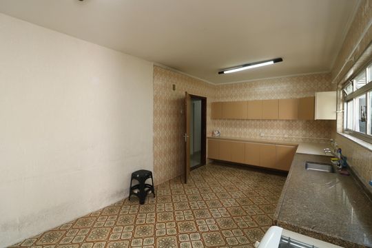 Cozinha de casa para alugar com 3 quartos, 300m² em Jardim Avelino, São Paulo