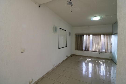 Sala de casa para alugar com 3 quartos, 300m² em Jardim Avelino, São Paulo