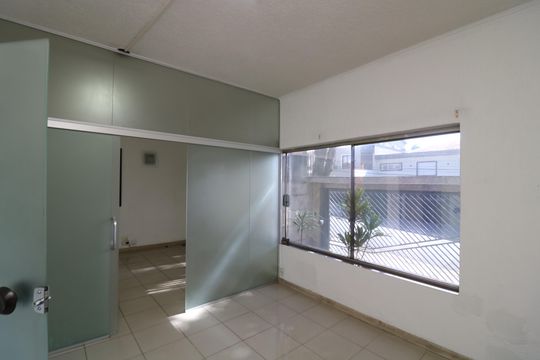 Sala de casa para alugar com 3 quartos, 300m² em Jardim Avelino, São Paulo