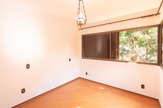 Suíte de apartamento à venda com 4 quartos, 150m² em Vila Mazzei, São Paulo