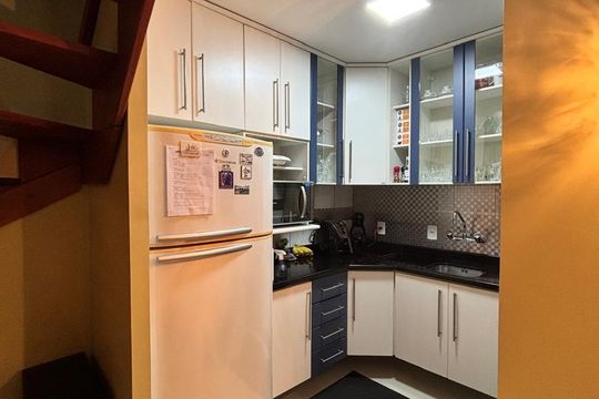Casa de Condomínio à venda com 3 quartos, 89m² em Teresópolis, Porto Alegre