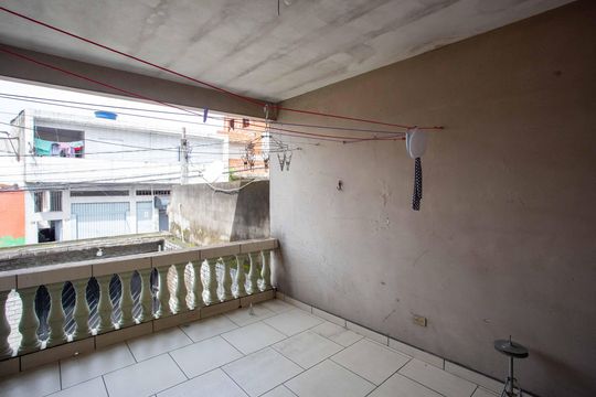 Varanda de casa para alugar com 4 quartos, 76m² em Eldorado, Diadema