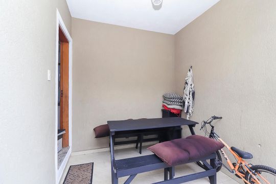 Entrada de casa de condomínio para alugar com 2 quartos, 70m² em Vila Regina, São Paulo