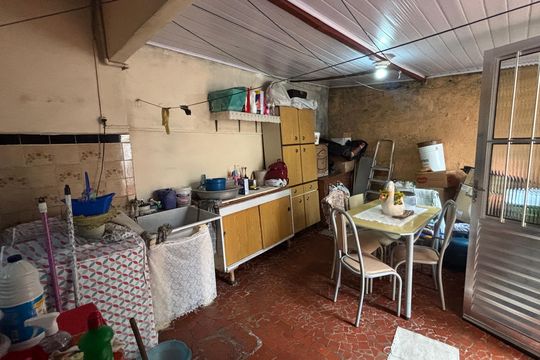 Área de Serviço de casa para alugar com 2 quartos, 220m² em Vila Bela Vista, Santo André