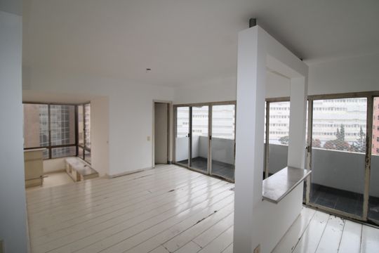 Sala de apartamento para alugar com 3 quartos, 200m² em Jardim Santa Angelina, São Paulo