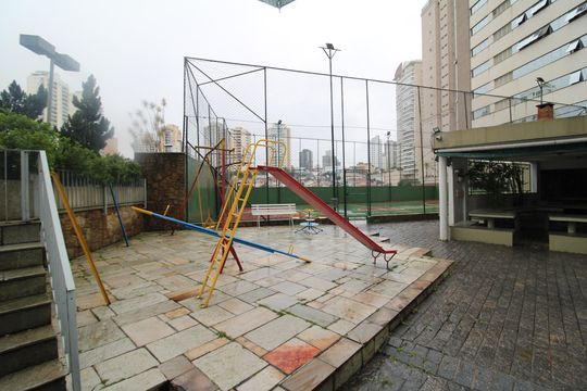 Área Comum de apartamento para alugar com 3 quartos, 200m² em Jardim Santa Angelina, São Paulo
