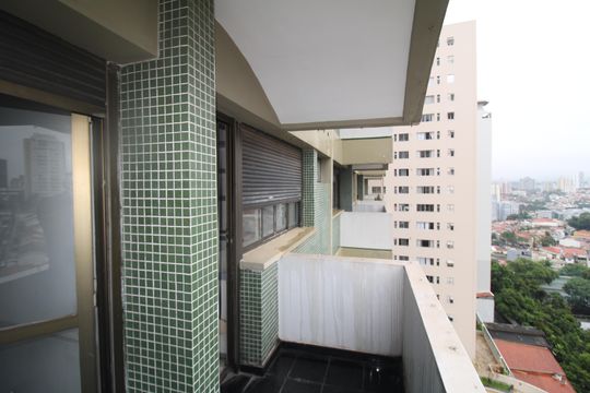 Varanda da Sala de apartamento para alugar com 3 quartos, 200m² em Jardim Santa Angelina, São Paulo