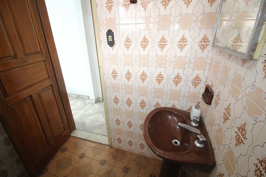 Banheiro de casa à venda com 3 quartos, 365m² em Inconfidentes, Contagem