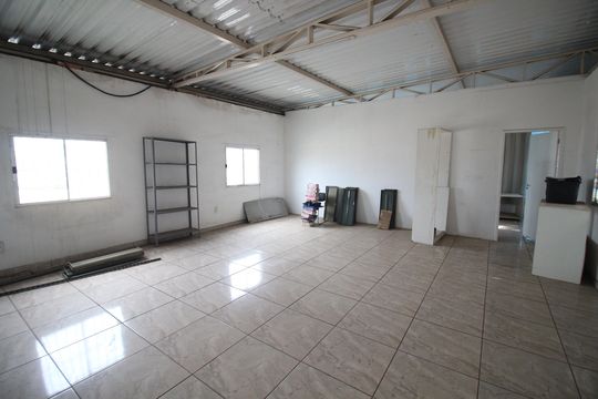 Terraço de casa à venda com 3 quartos, 365m² em Inconfidentes, Contagem