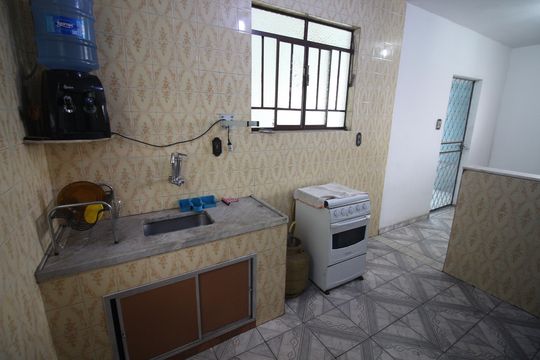 Cozinha de casa à venda com 3 quartos, 365m² em Inconfidentes, Contagem
