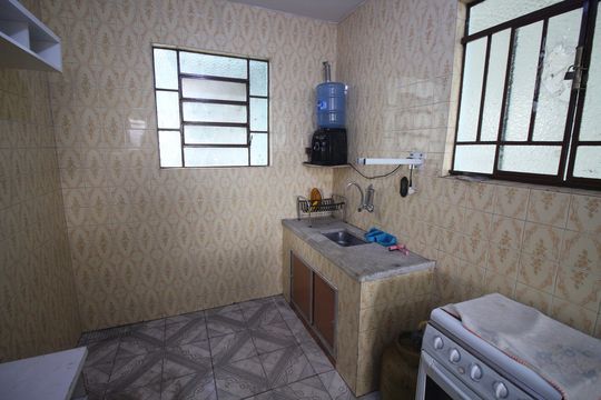 Cozinha de casa à venda com 3 quartos, 365m² em Inconfidentes, Contagem