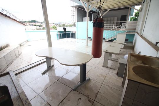 Área de Serviço de casa à venda com 3 quartos, 365m² em Inconfidentes, Contagem