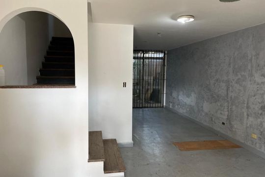 Casa para alugar com 3 quartos, 167m² em Vila Clementino, São Paulo
