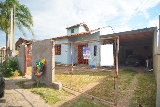 Fachada de casa à venda com 2 quartos, 616m² em São Miguel, São Leopoldo