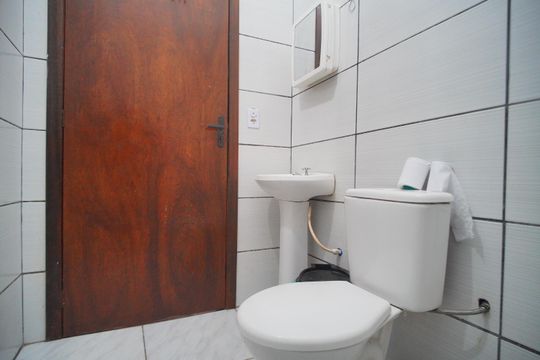 Banheiro de casa à venda com 2 quartos, 616m² em São Miguel, São Leopoldo