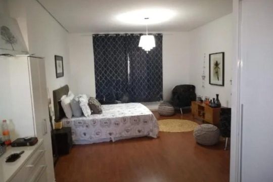 Casa para alugar com 2 quartos, 360m² em Vila Espanhola, São Paulo