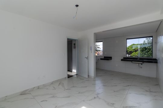 Apartamento à venda com 2 quartos, 51m² em Rio Branco, Belo Horizonte