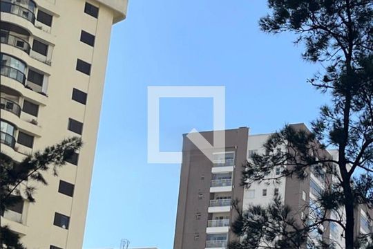 Fachada de apartamento à venda com 2 quartos, 67m² em Alphaville Industrial, Barueri