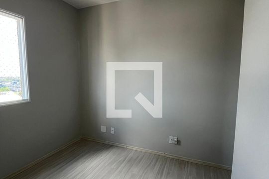 Quarto de apartamento à venda com 2 quartos, 67m² em Alphaville Industrial, Barueri
