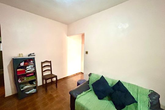 Sala de casa à venda com 3 quartos, 134m² em Parque Santo Antonio, Guarulhos