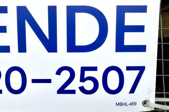 Código da placa MBHL-459 de casa à venda com 3 quartos, 134m² em Parque Santo Antonio, Guarulhos