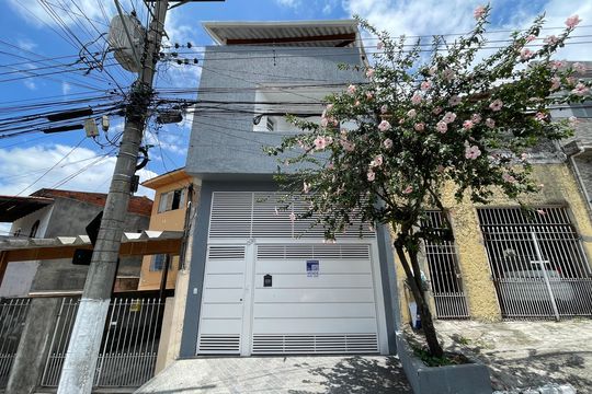 Fachada + Placa de casa à venda com 3 quartos, 280m² em Jardim Matarazzo, São Paulo