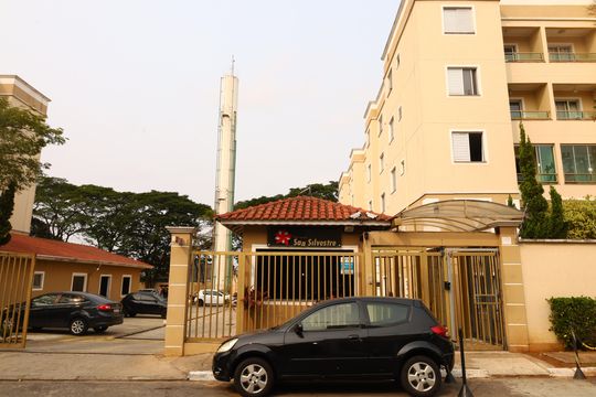 Fachada do condomínio de apartamento para alugar com 2 quartos, 45m² em Vila Raquel, São Paulo
